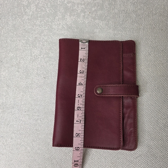 Planner Perfect Burgundy Leather Travelers Notebook - B6 Size - Picture 8 of 11